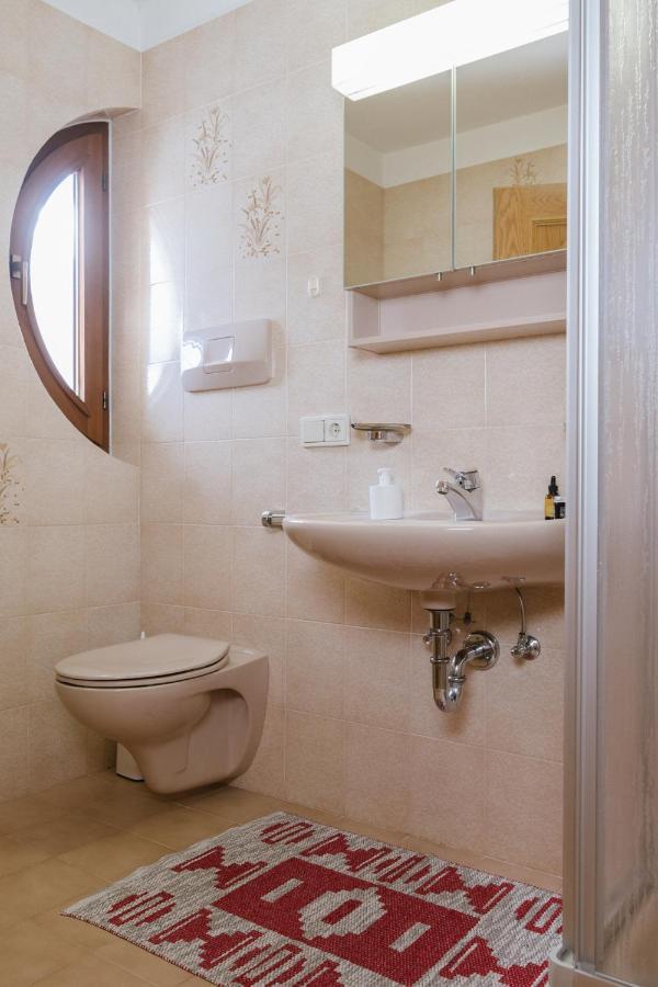 コルフォスコ Garni Fany Bed & Breakfast エクステリア 写真